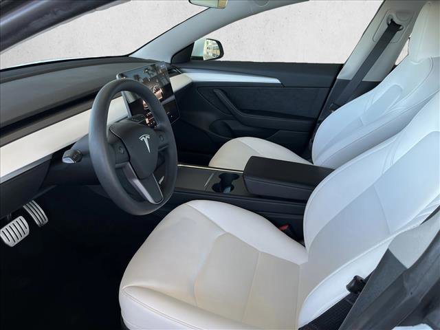 Used 2023 Tesla Model 3 Performance image 9