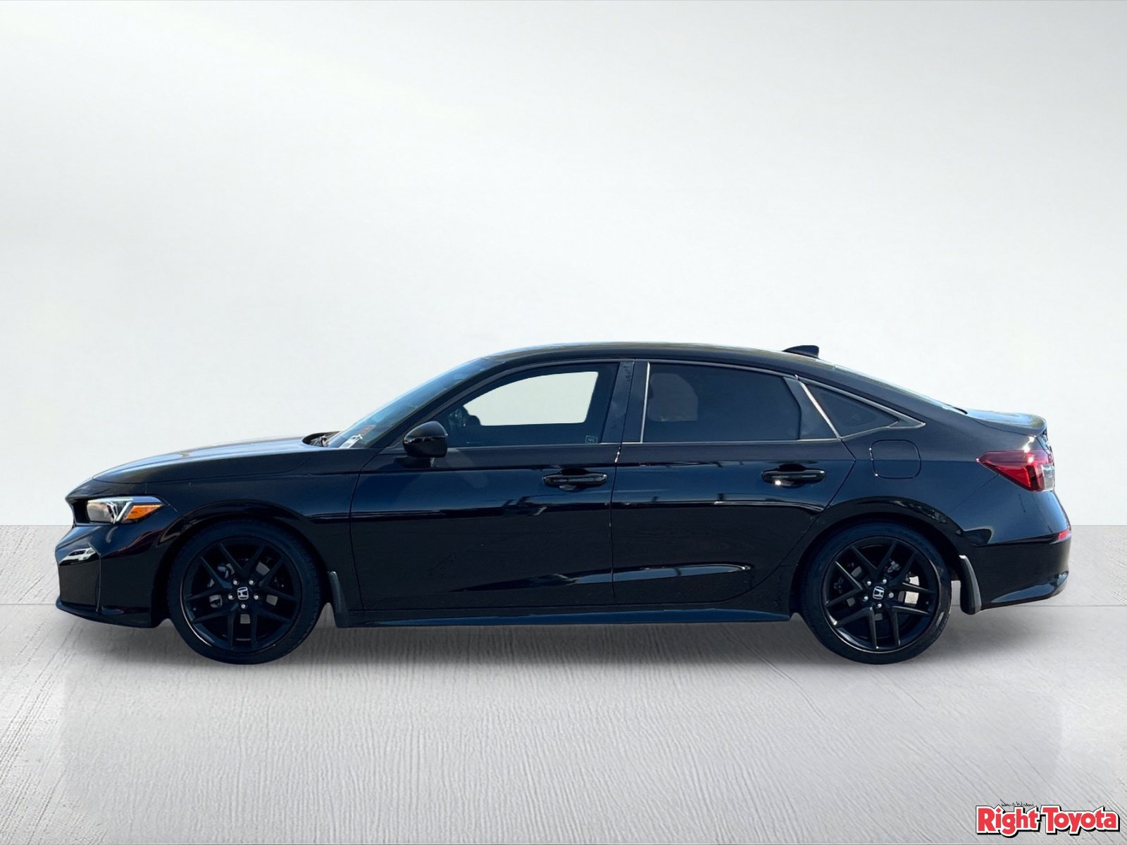 Used 2025 Honda Civic Sport image 3