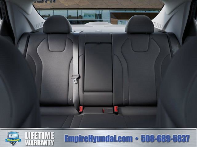 New 2026 Hyundai Elantra Limited FWD image 12