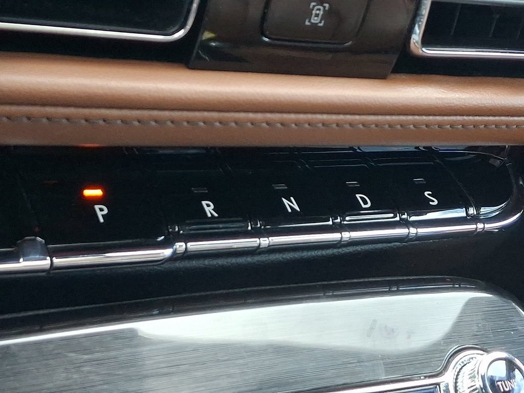 Certified 2023 Lincoln Nautilus Reserve AWD/4WD image 15