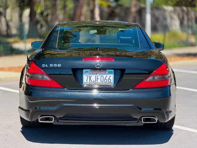 Used 2012 Mercedes-Benz SL 550 image 15