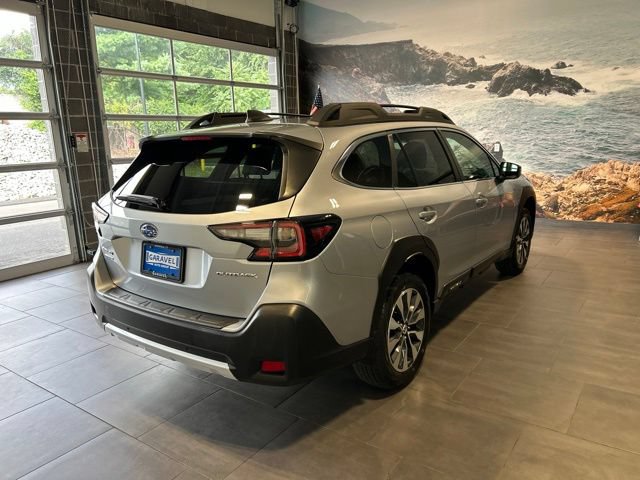 Used 2024 Subaru Outback Limited AWD/4WD image 6