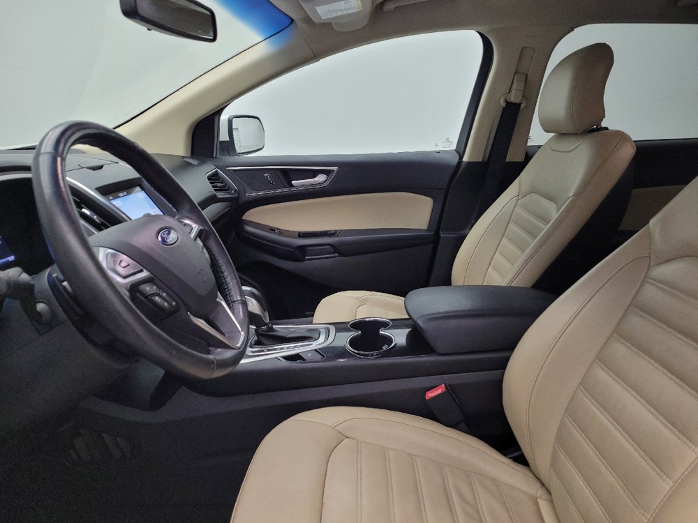 Used 2017 Ford Edge SEL w/ Equipment Group 201A AWD/4WD image 17