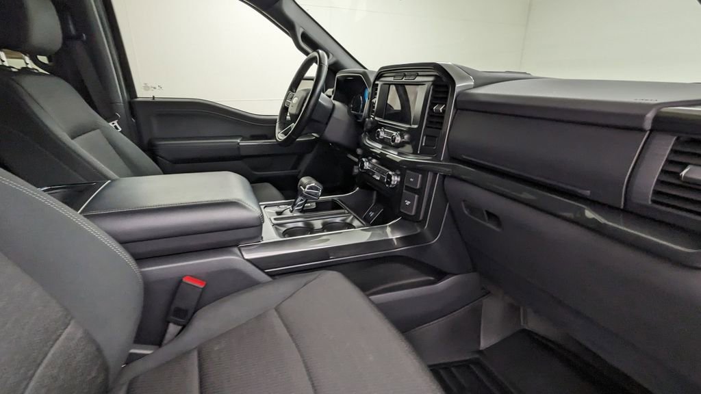 Certified 2022 Ford F150 XLT w/ Equipment Group 301A Mid image 39