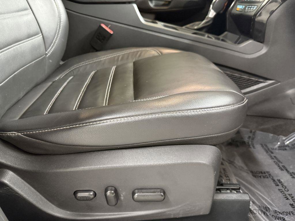 Used 2017 Ford Escape Titanium w/ Equipment Group 301A image 35