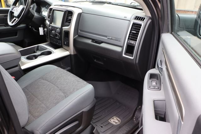 Used 2016 RAM 1500 Big Horn AWD/4WD image 44