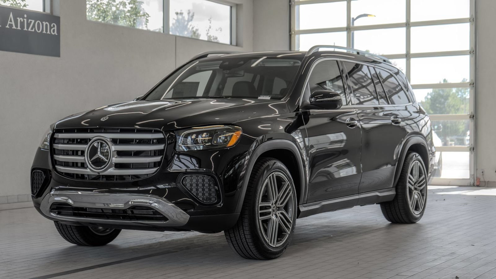 New 2026 Mercedes-Benz GLS 450 4MATIC image 25