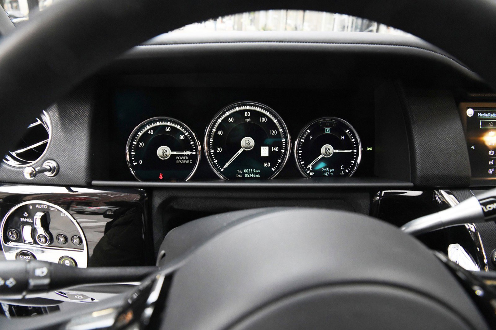 Used 2024 Rolls-Royce Cullinan image 14