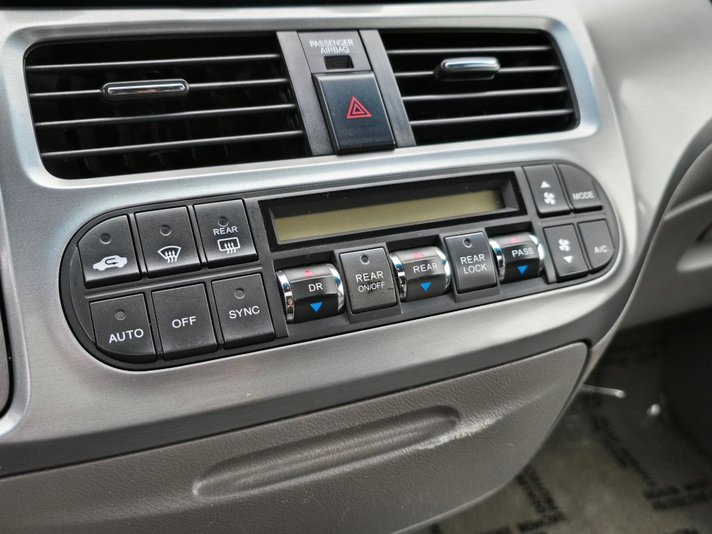 Used 2010 Honda Odyssey EX-L image 10