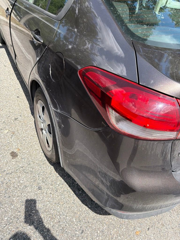 Used 2018 Kia Forte LX FWD image 10
