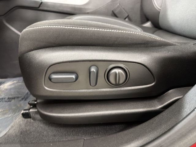 Certified 2024 Chevrolet Blazer LT w/ Convenience Package image 22