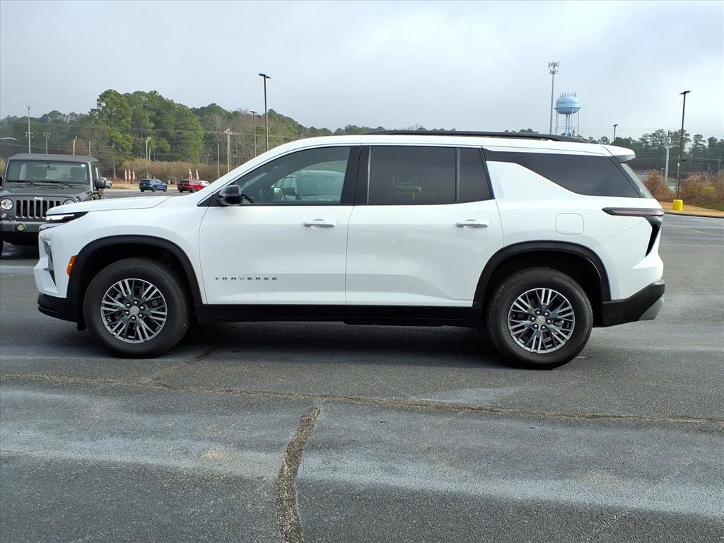 Used 2024 Chevrolet Traverse LT w/ LPO, Floor Liner Package image 15