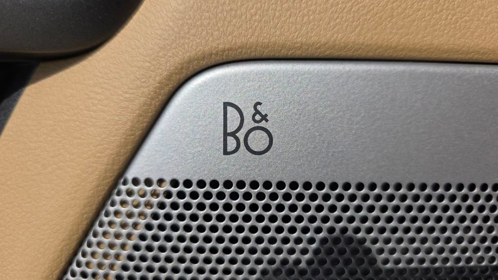 Used 2024 Ford F350 Lariat w/ Chrome Package image 24