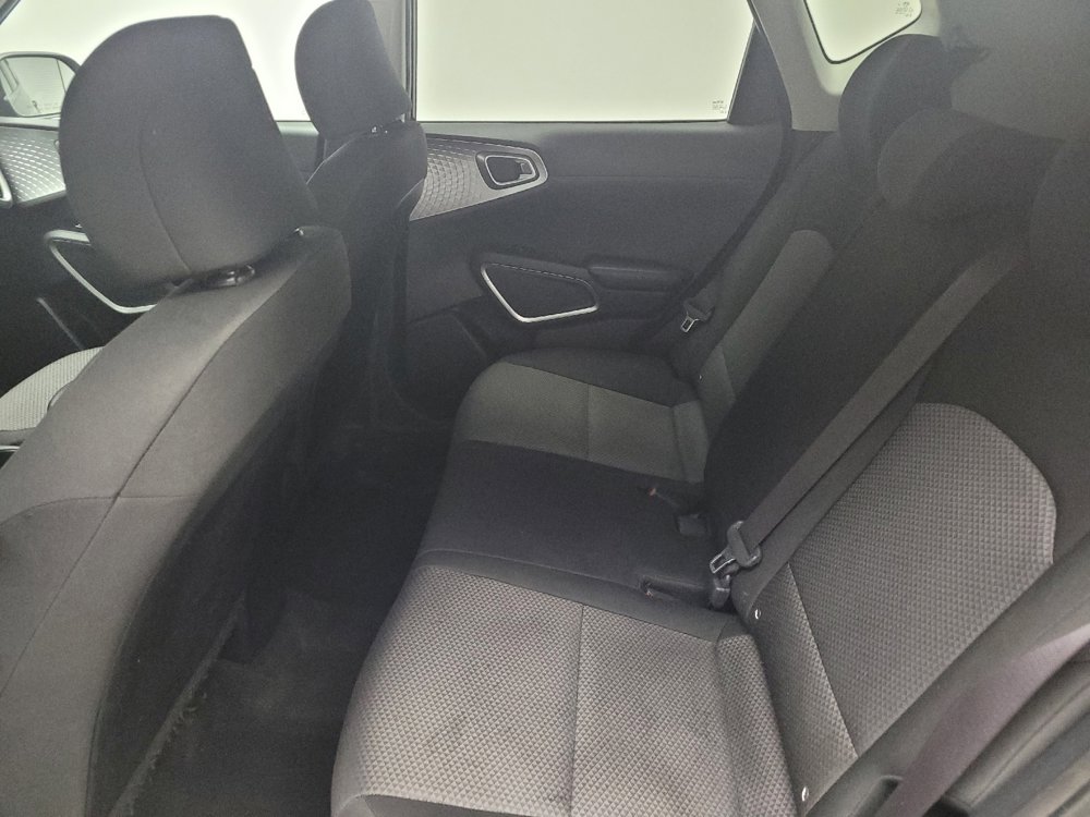 Used 2020 Kia Soul LX FWD image 18