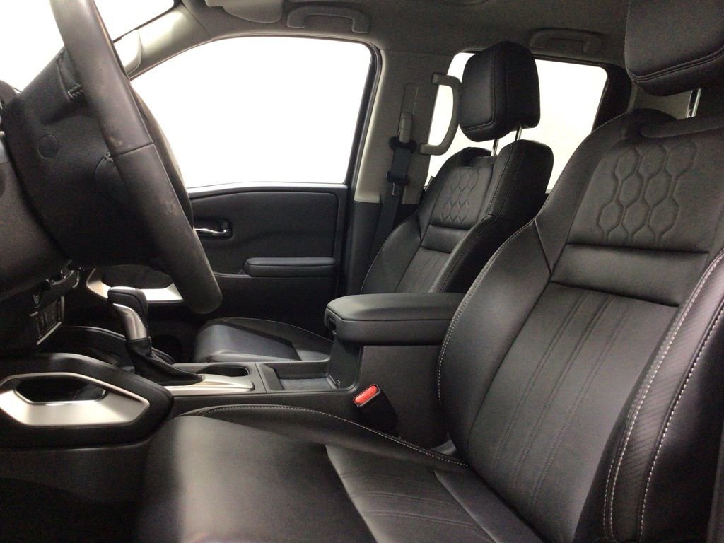Used 2024 Nissan Frontier SL w/ Technology Package image 9