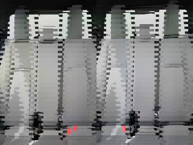 Used 2024 Toyota Tacoma SR5 AWD/4WD image 27