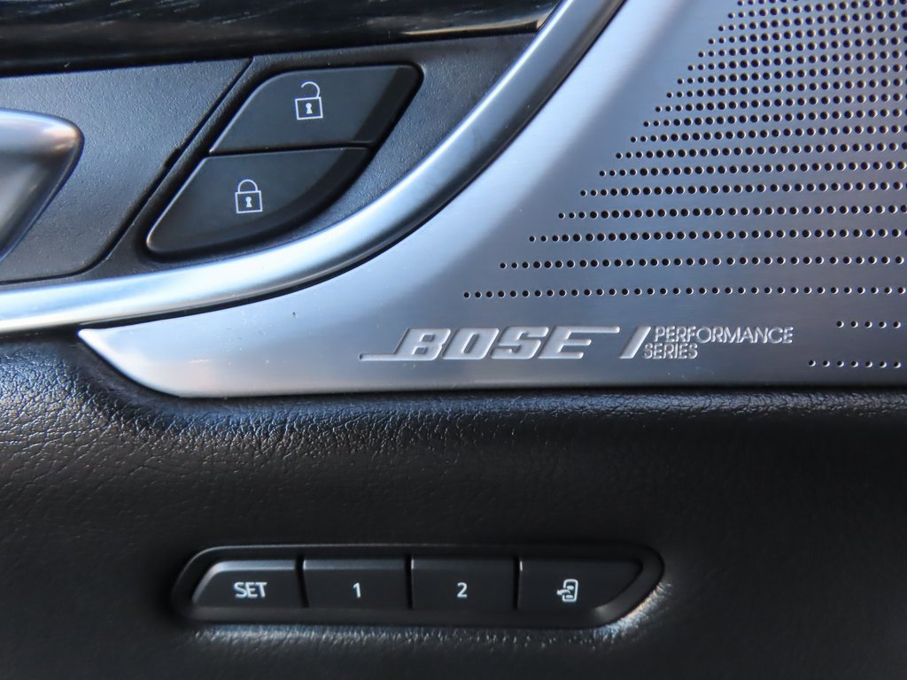 Used 2023 Cadillac XT5 Premium Luxury w/ Technology Package image 10