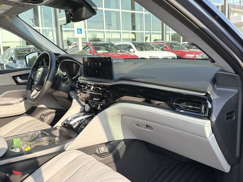 Used 2025 Acura MDX SH-AWD w/ Advance Package image 19