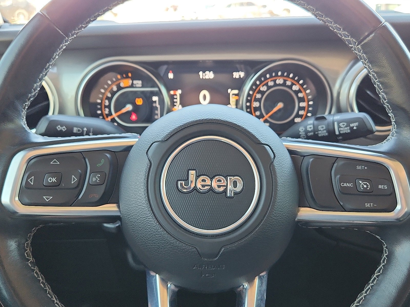 Used 2020 Jeep Wrangler Unlimited Sahara image 24