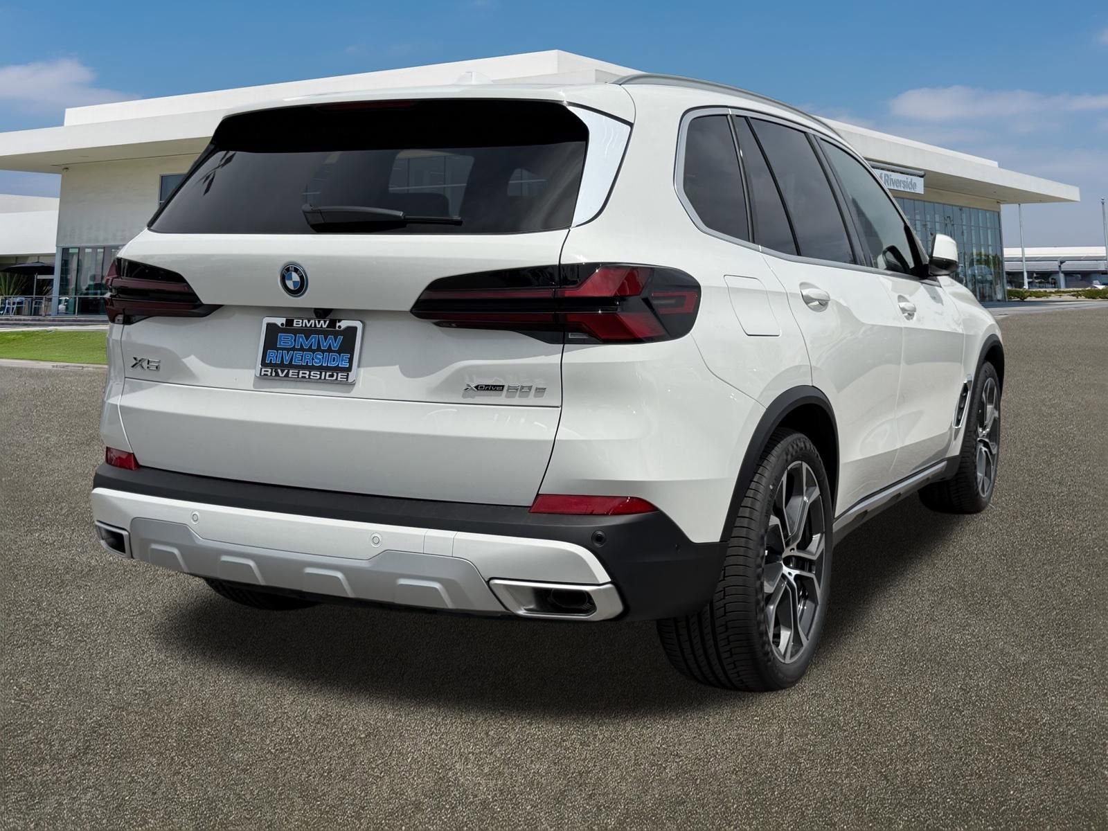 New 2026 BMW X5 xDrive50e AWD/4WD image 10