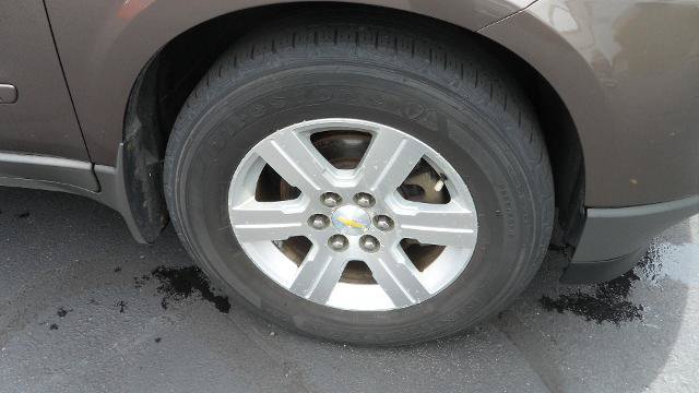 Used 2009 Chevrolet Traverse LT FWD image 11