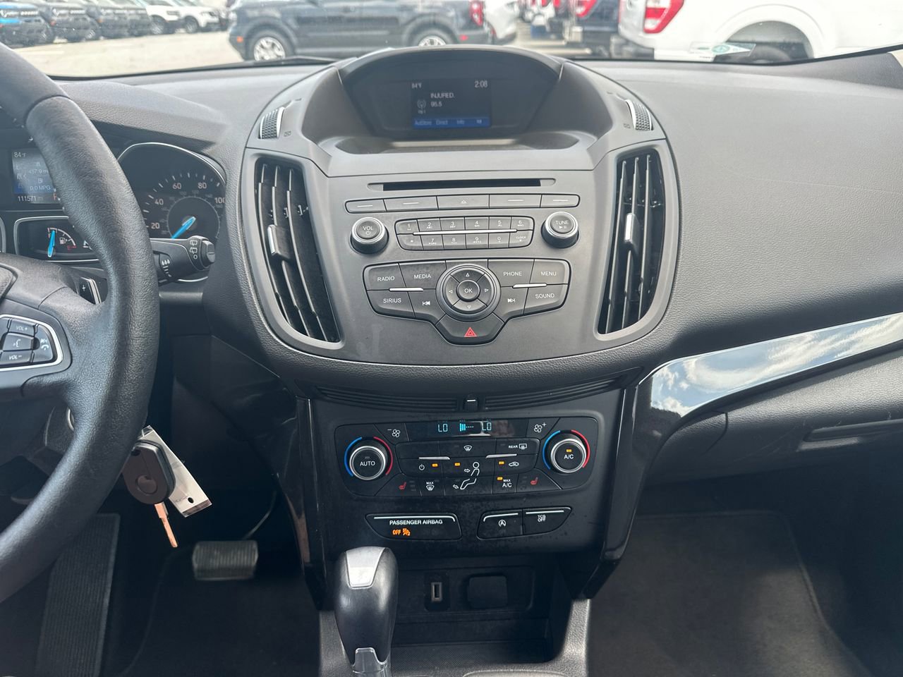 Used 2018 Ford Escape SE w/ SE Sport Appearance Package image 27