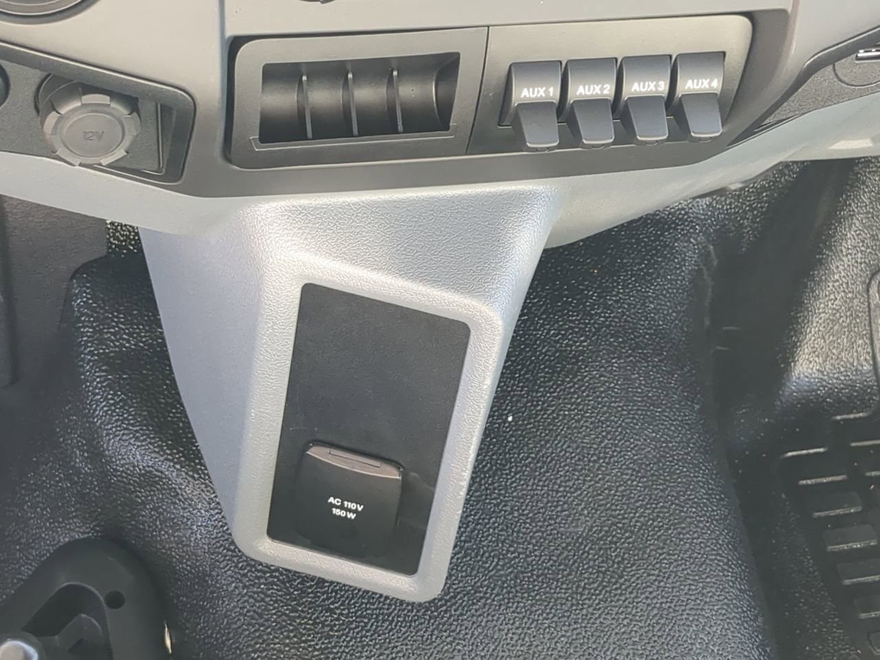 New 2026 Ford F750 2WD Regular Cab Super Duty image 19