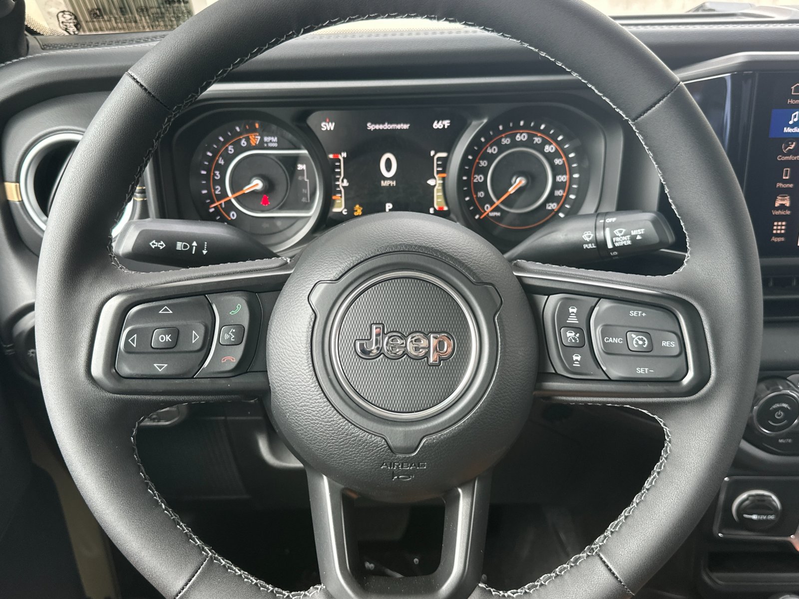 New 2026 Jeep Gladiator Sport AWD/4WD image 22