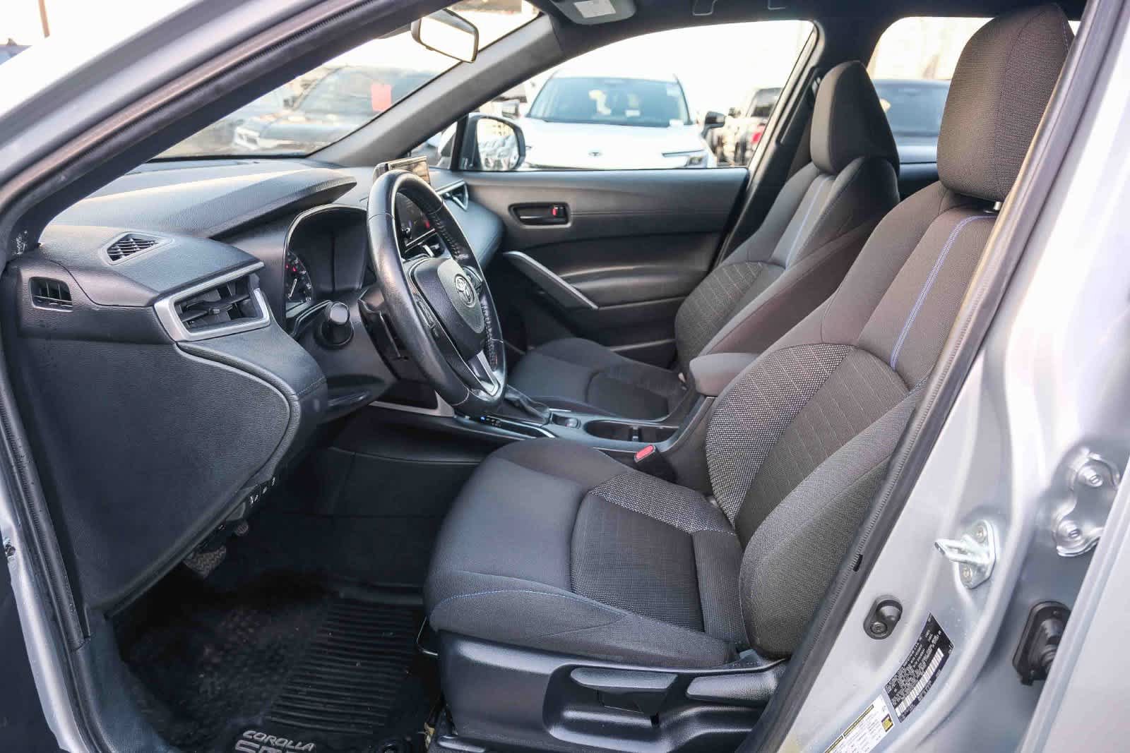 Used 2023 Toyota Corolla Cross AWD Hybrid image 20