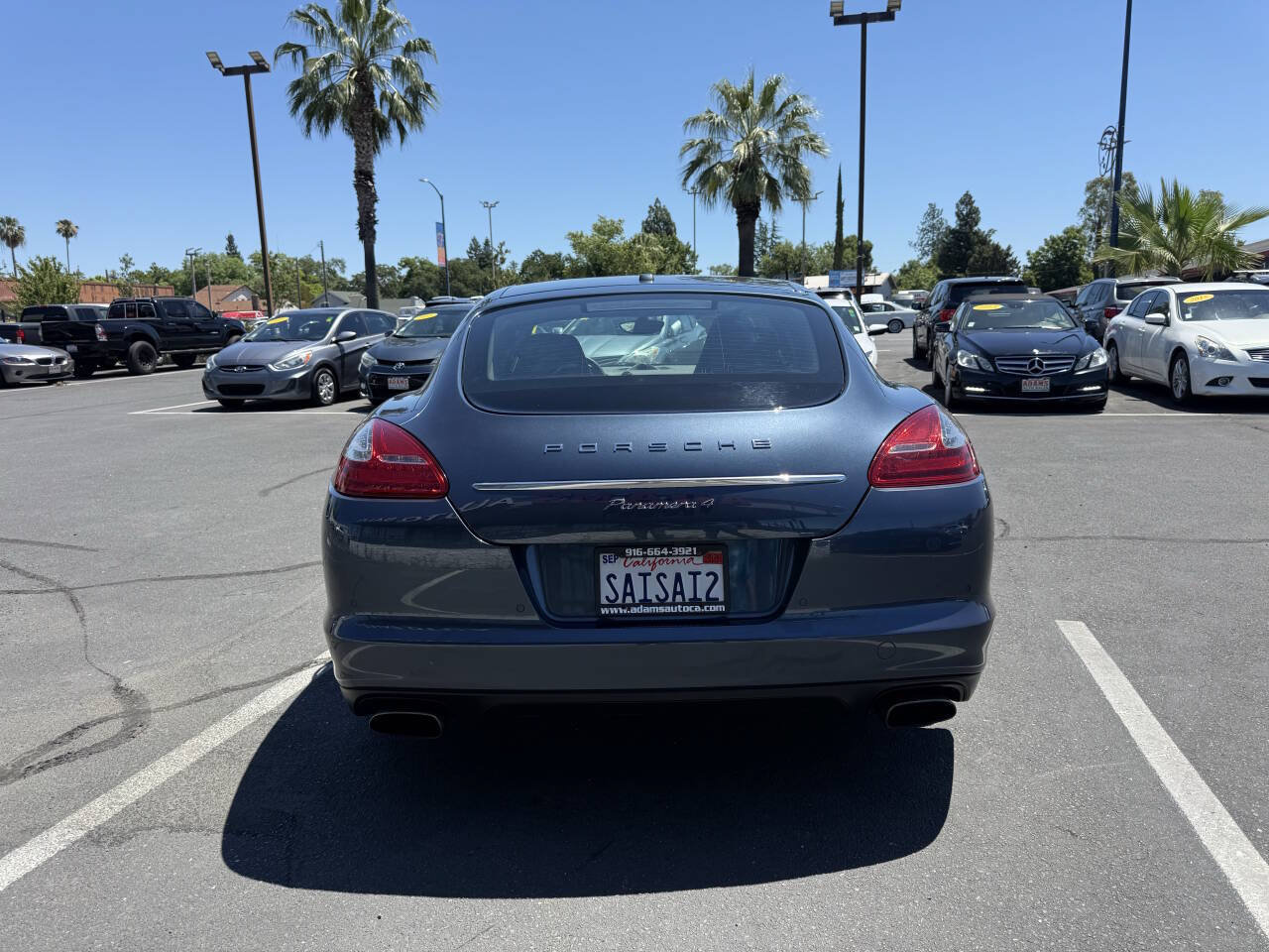 Used 2013 Porsche Panamera RWD image 4