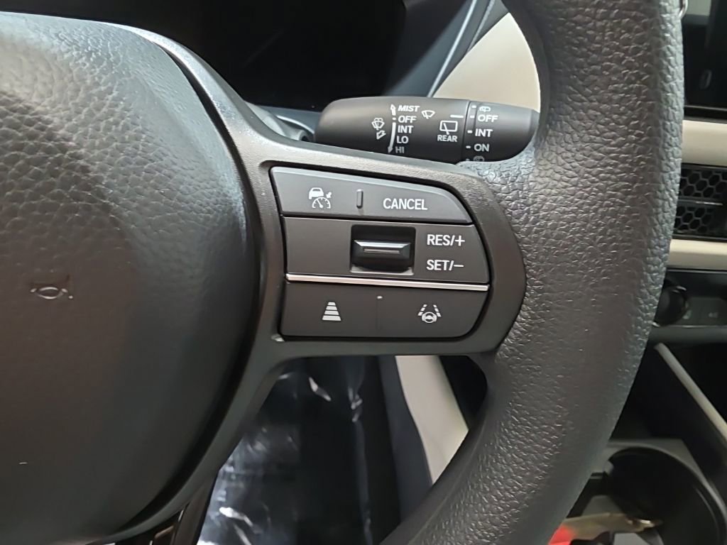 Used 2026 Honda HR-V LX image 26