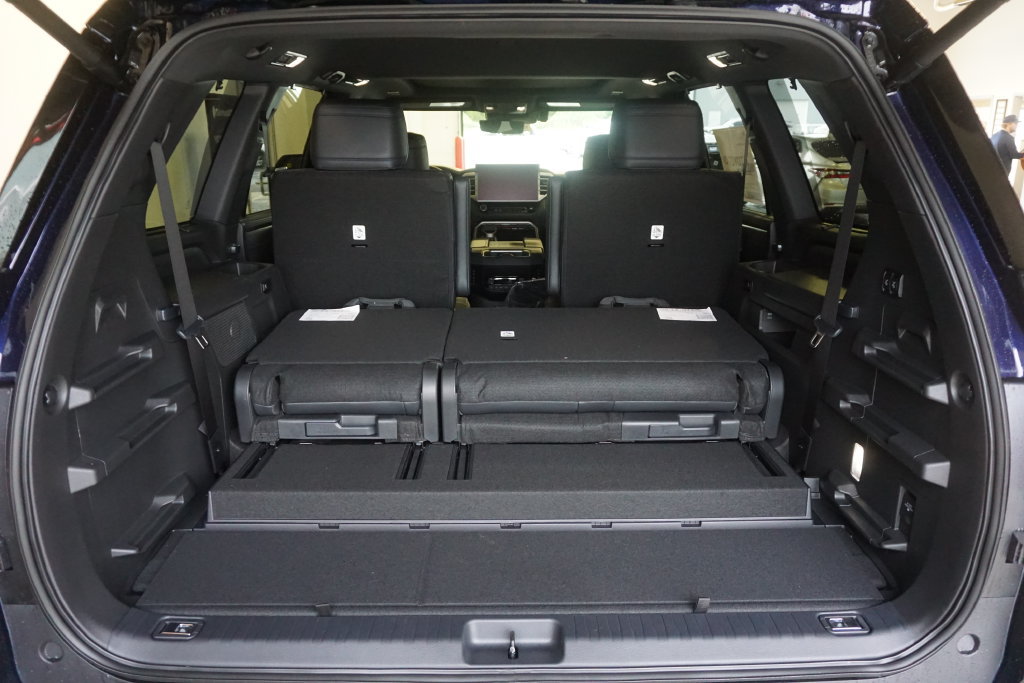 New 2026 Toyota Sequoia Platinum AWD/4WD image 22
