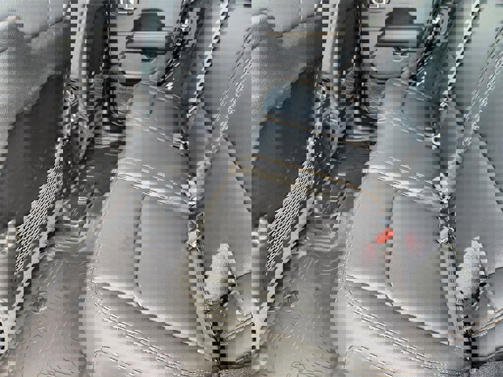 New 2025 Jeep Wrangler Unlimited Sahara image 19