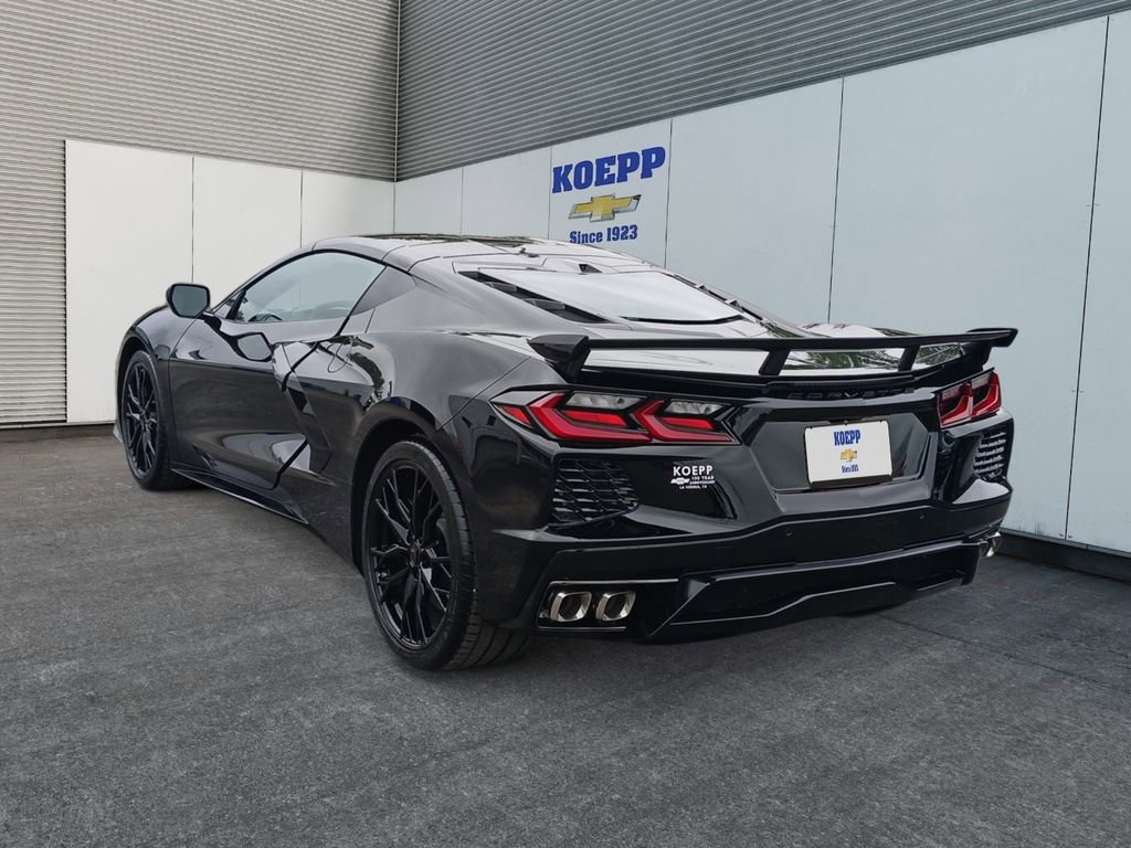 New 2026 Chevrolet Corvette Stingray Preferred Cpe w/ 2LT RWD image 3