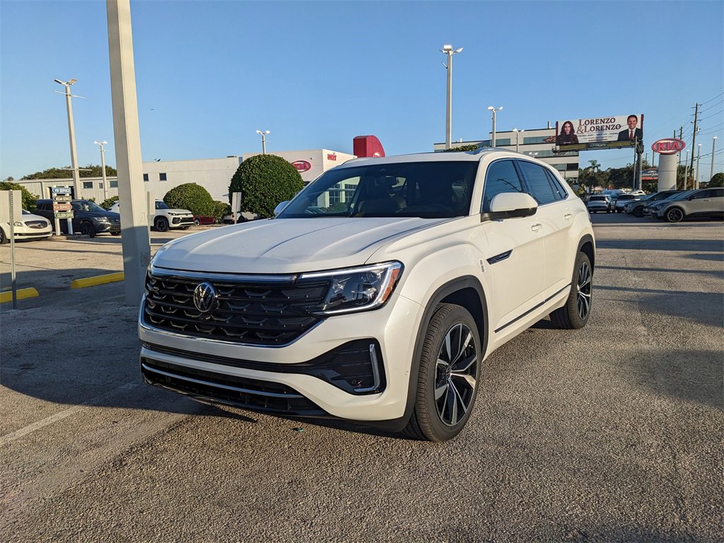 New 2026 Volkswagen Atlas Cross Sport SEL Premium R-Line image 5
