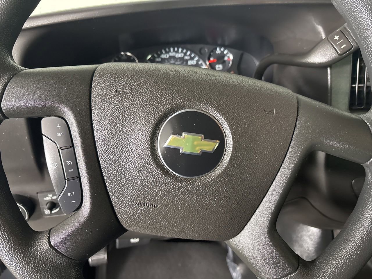 Used 2024 Chevrolet Express 3500 LT w/ LT Preferred Equipment Group image 11