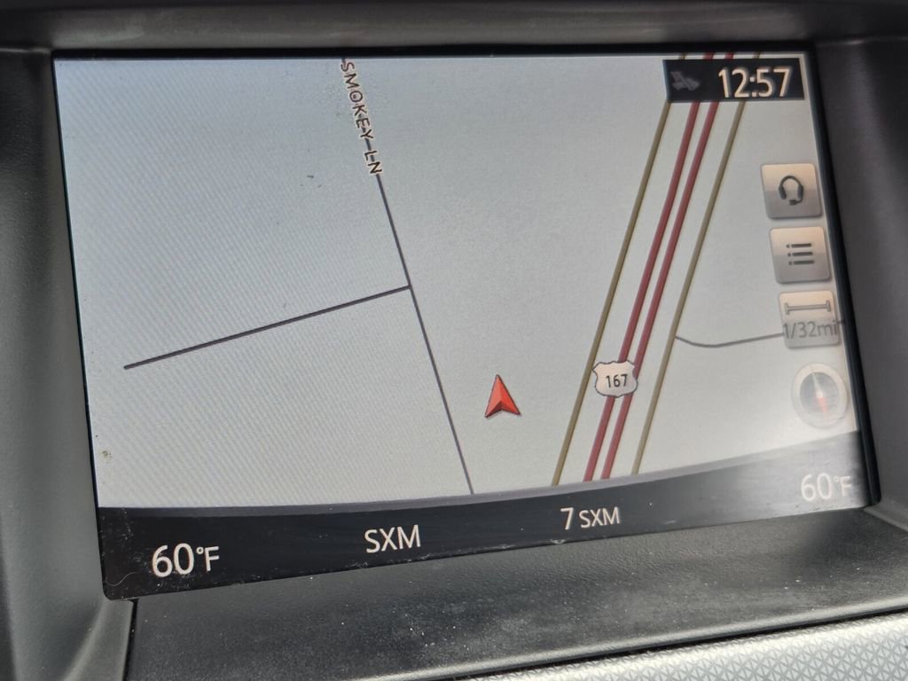 Used 2017 Nissan Pathfinder SL w/ SL Tech Package image 16