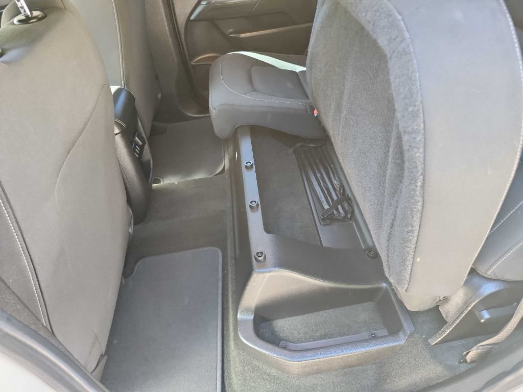 Used 2017 Chevrolet Colorado LT RWD image 35