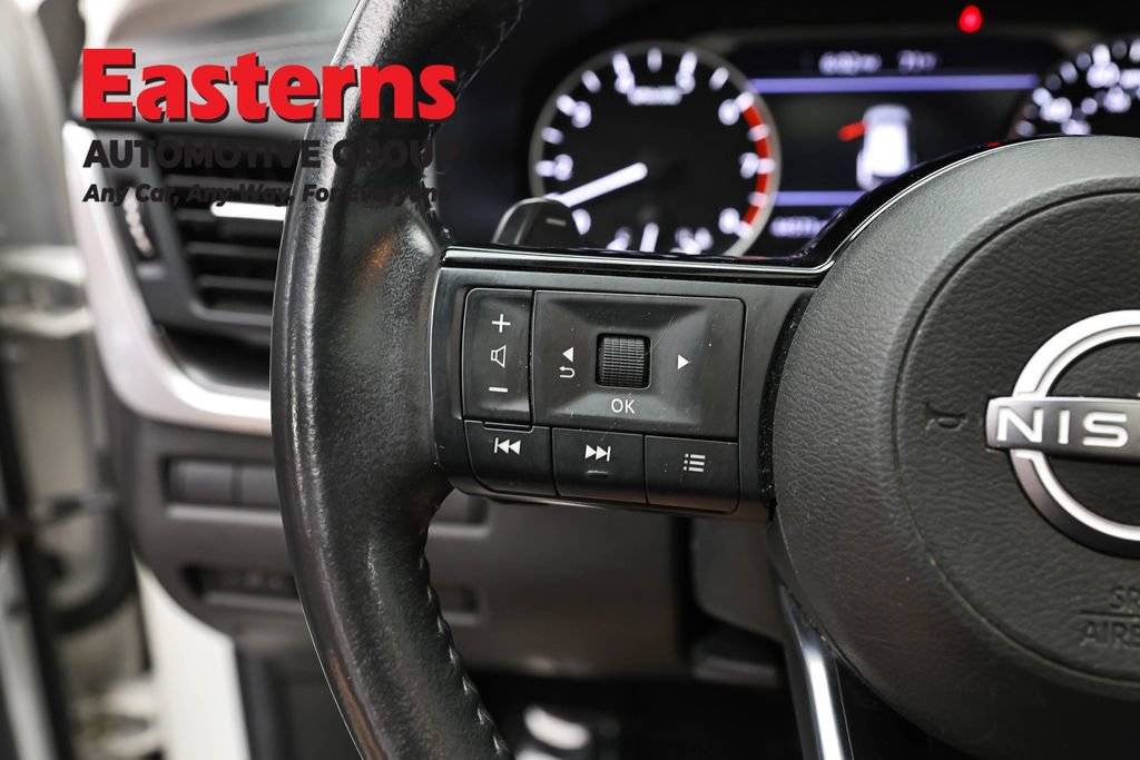 Used 2023 Nissan Rogue SV w/ SV Premium B Package AWD/4WD image 15