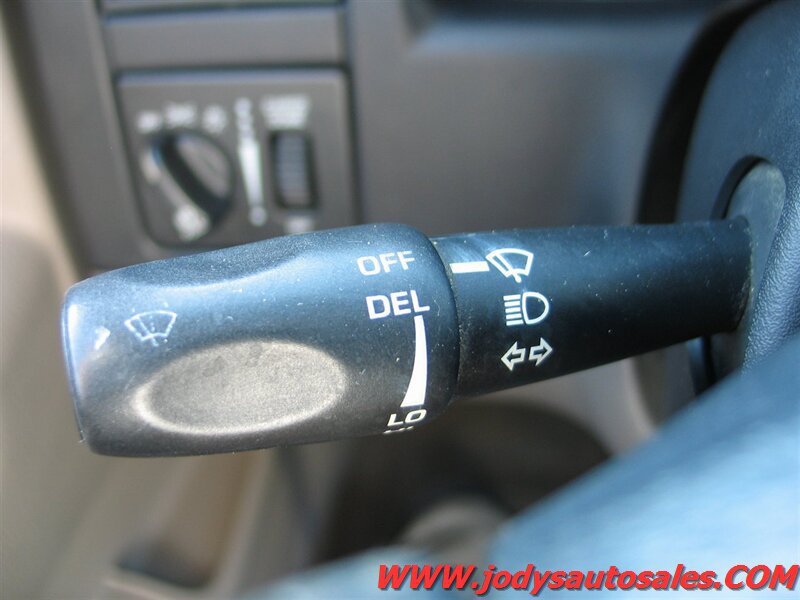 Used 2001 Dodge Dakota SLT AWD/4WD image 9