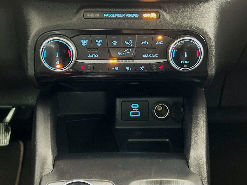 Used 2022 Ford Escape SEL w/ SEL Stealth AWD Package image 22