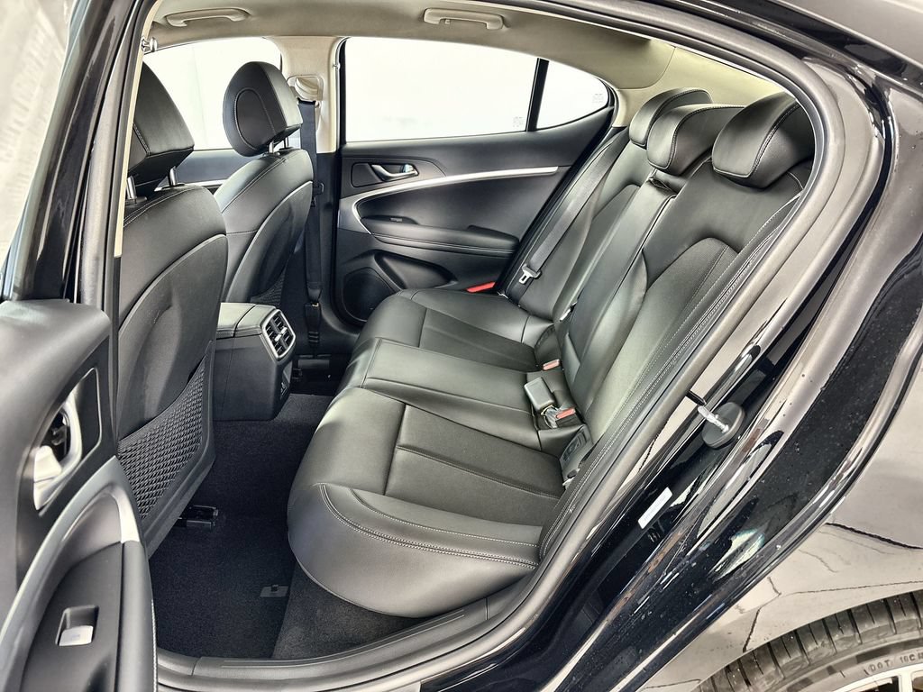 New 2026 Genesis G70 2.5T RWD image 24
