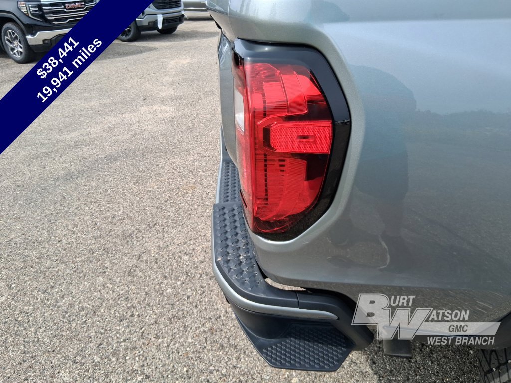 Used 2024 GMC Canyon AT4 w/ Canyon Safety Plus Package AWD/4WD image 18