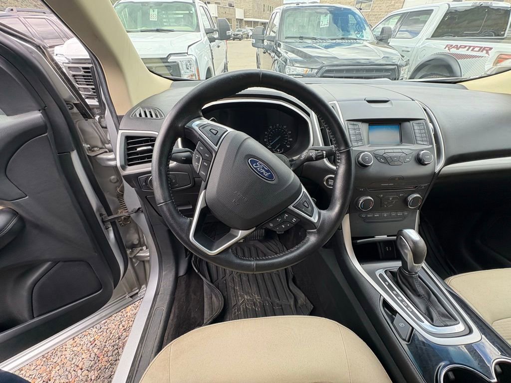 Used 2016 Ford Edge SEL w/ Class II Trailer Tow Package image 2