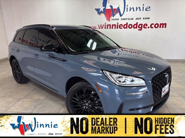 Used 2023 Lincoln Corsair Reserve w/ Jet Appearance Package image 1