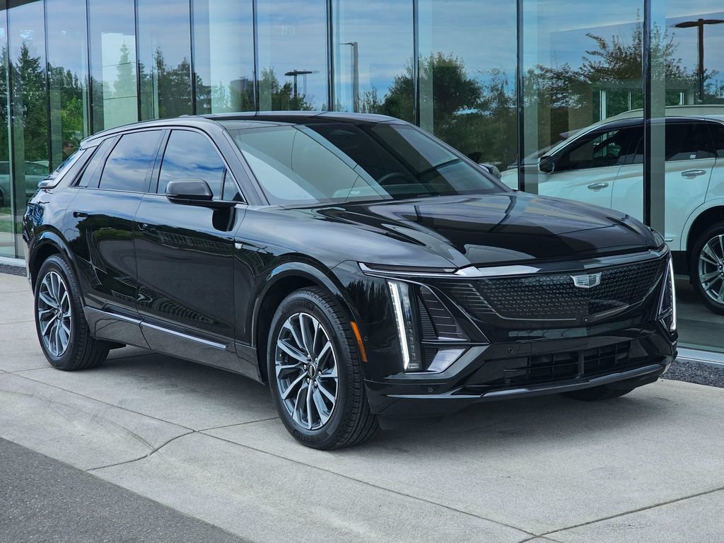 Certified 2024 Cadillac Lyriq Sport AWD/4WD image 7