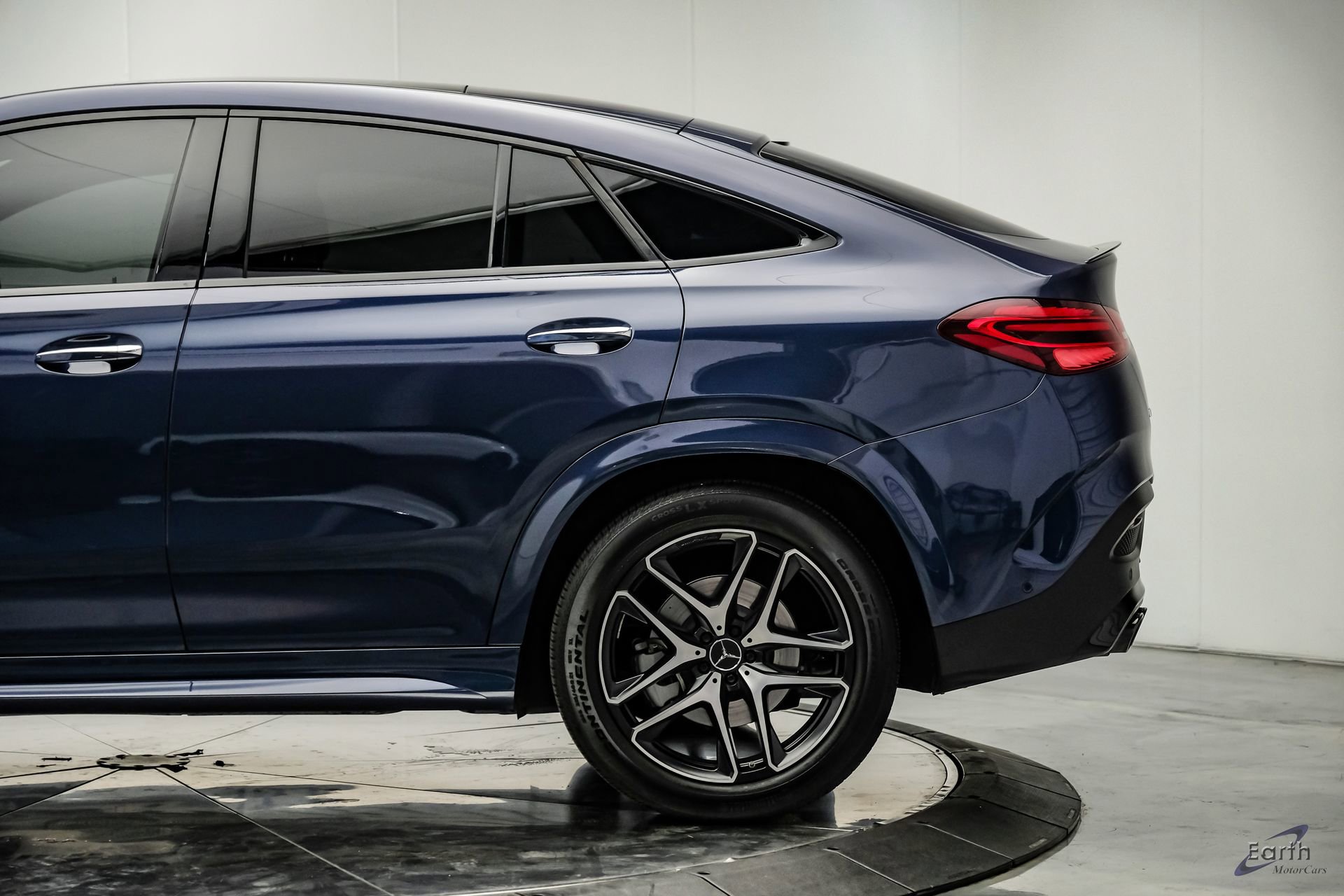 Used 2024 Mercedes-Benz GLE 53 AMG 4MATIC Coupe image 9