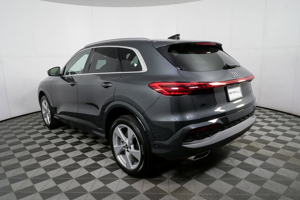 Used 2025 Audi Q5 Premium Plus image 29