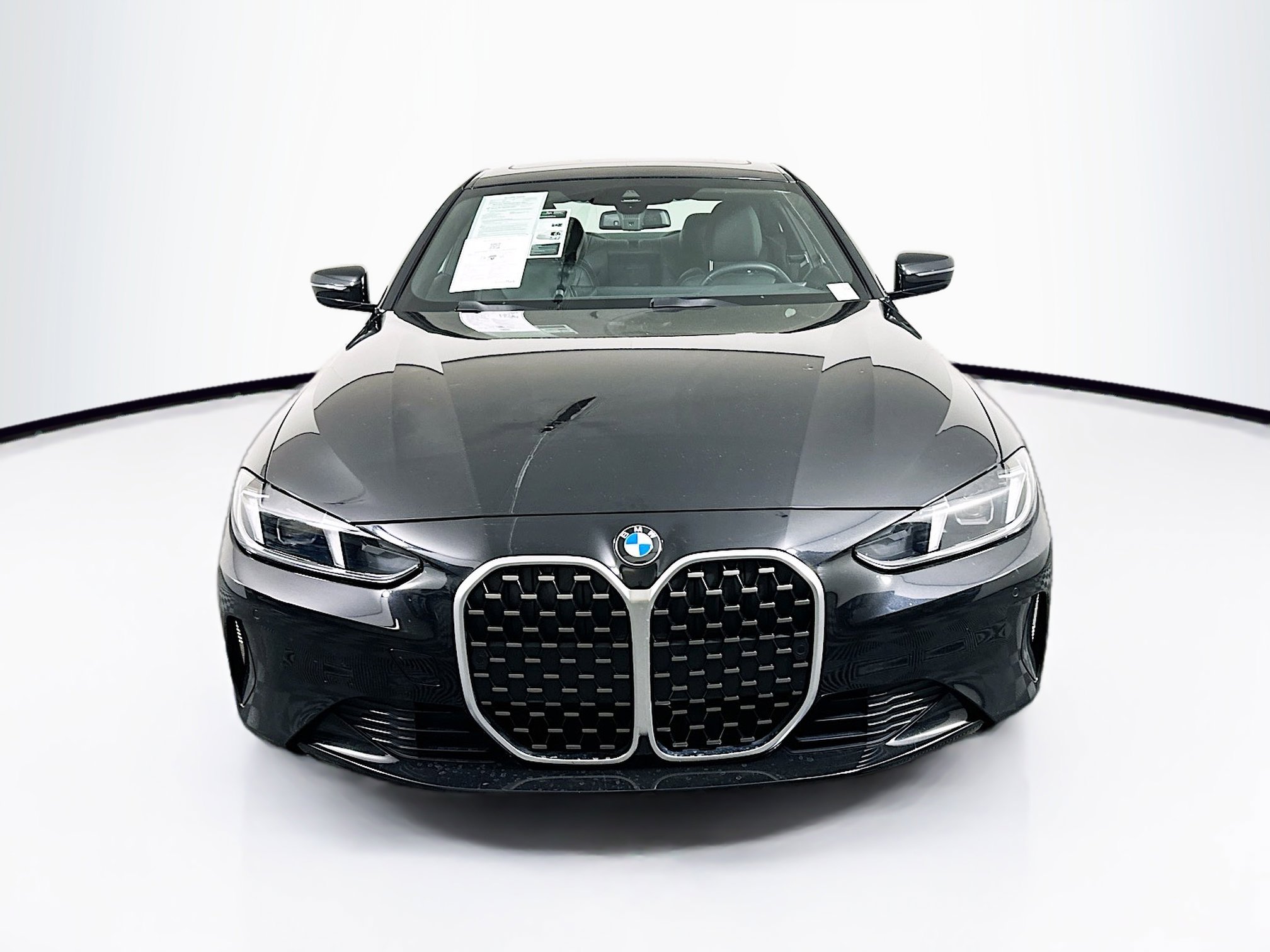Used 2025 BMW 430i Coupe w/ Premium Package image 2