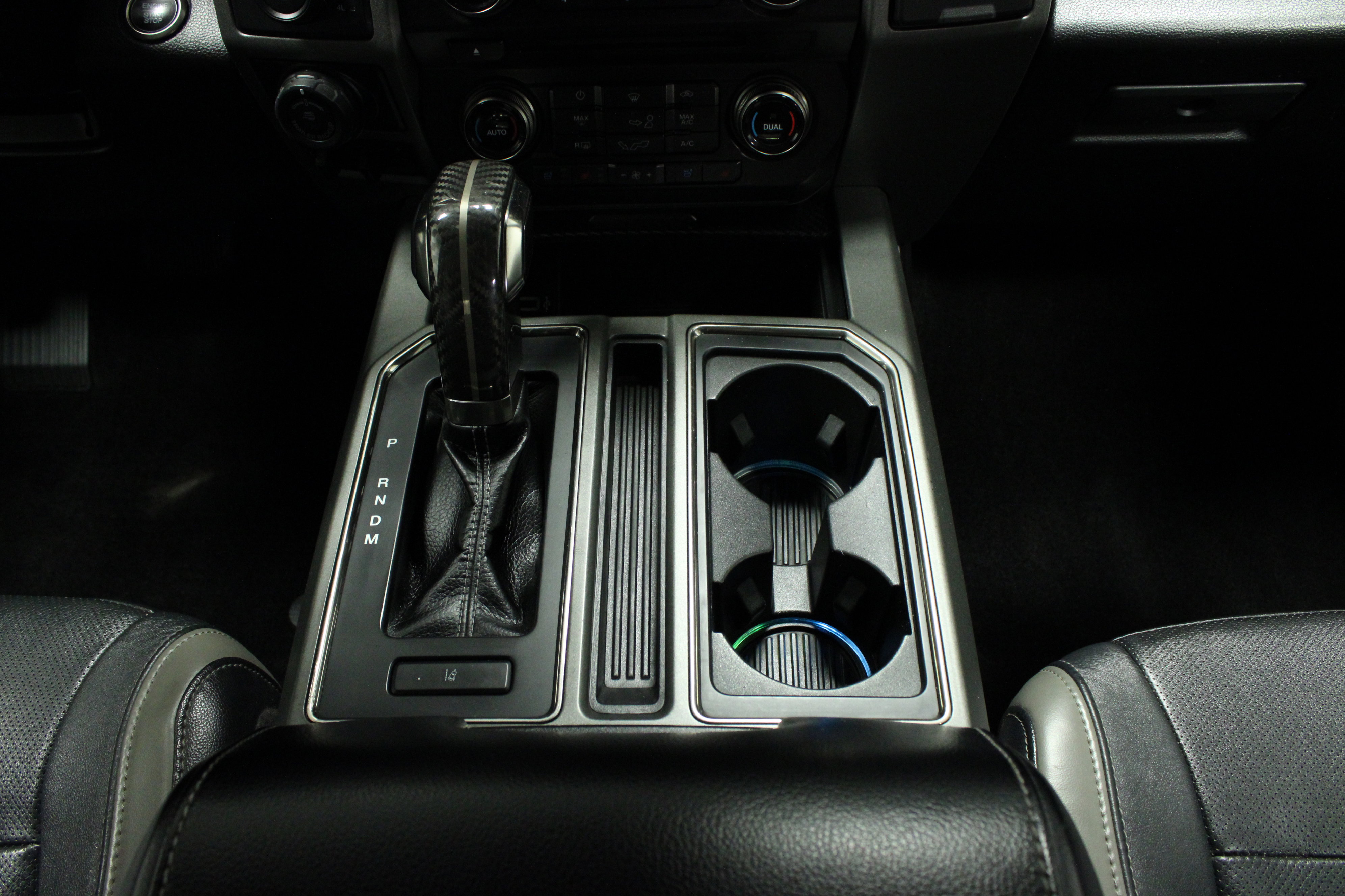 Used 2017 Ford F150 Raptor w/ Equipment Group 802A Luxury image 22